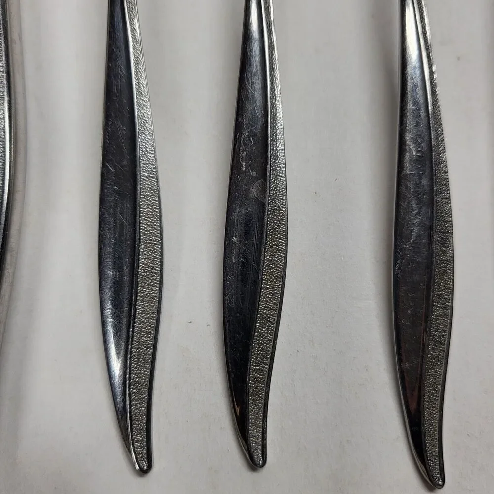 Oneida Textura 25pc Stainless Flatware Lot MCM Vintage
